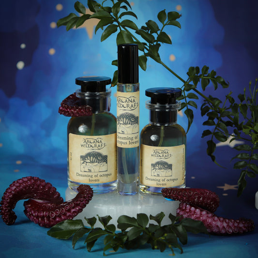 Dreaming of octopus lovers perfume