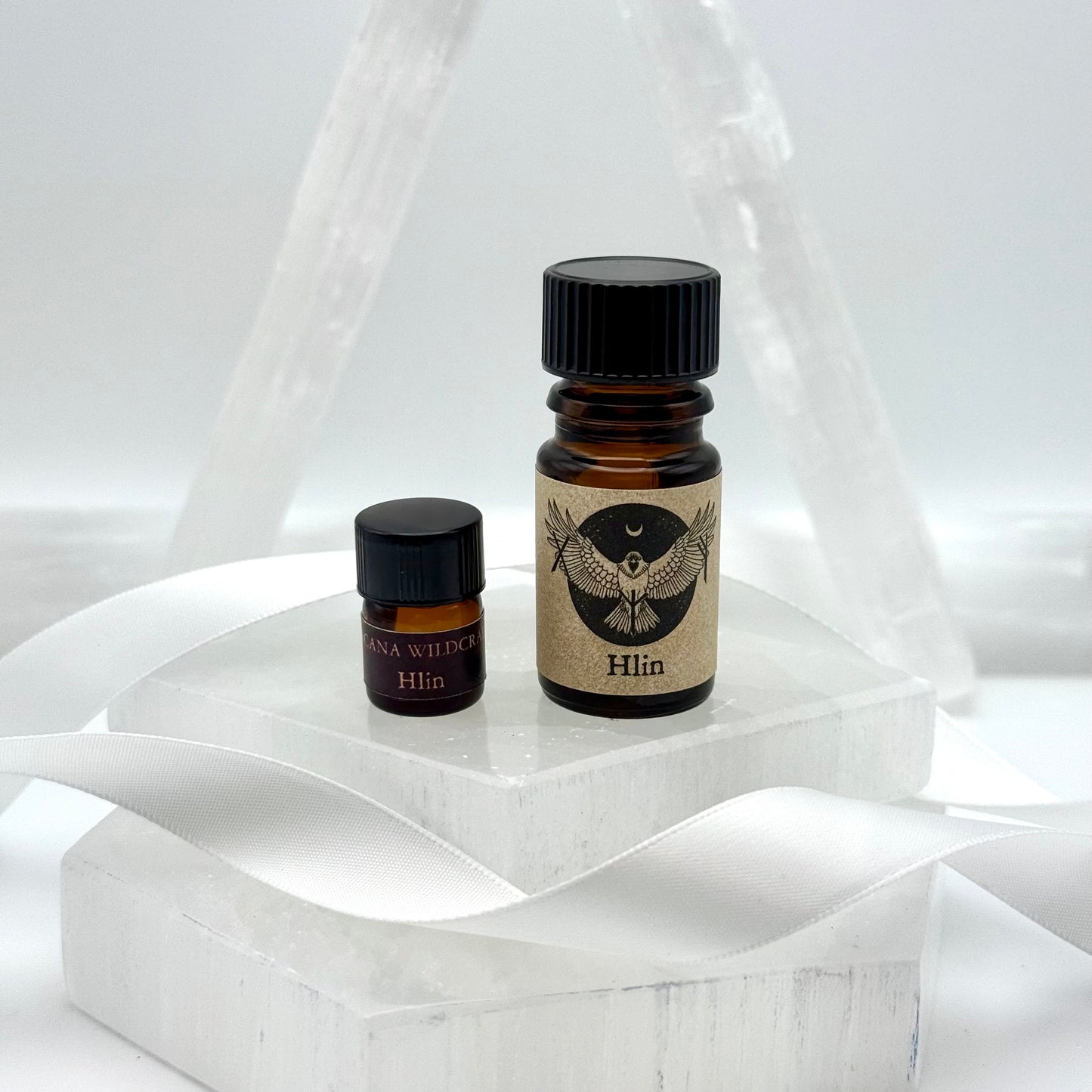 Hlin Perfume